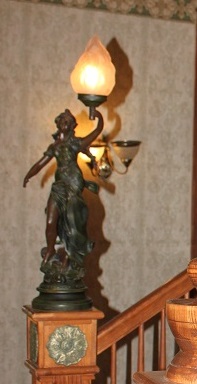 FaithSpun | Young Victorian Foyer | Annabelle the Newel Post Light