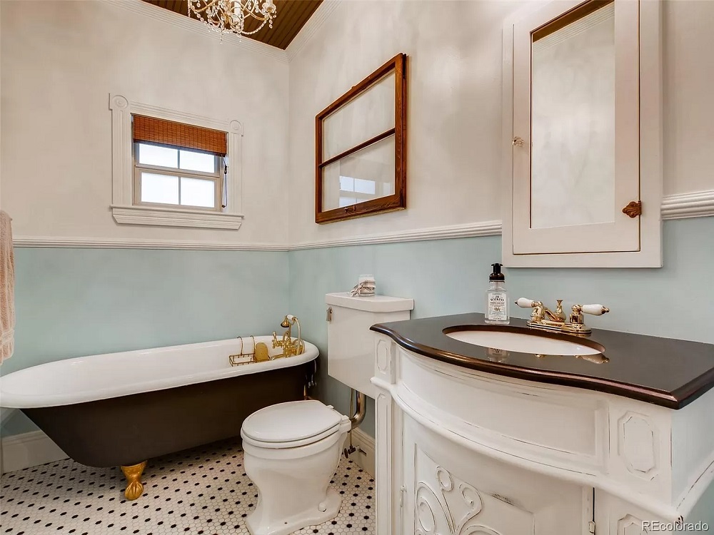 FaithSpun | Bathroom Renovation