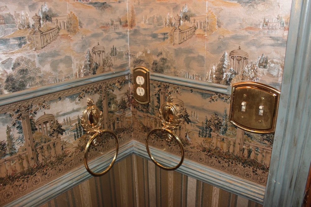 FaithSpun | Young Victorian | Wallpaper